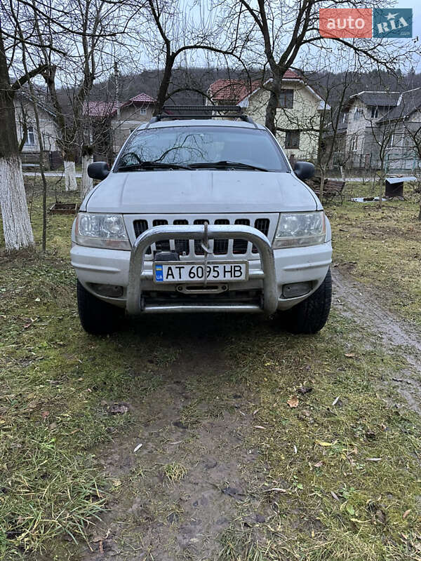 Позашляховик / Кросовер Jeep Grand Cherokee 2001 в Івано-Франківську