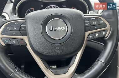 Внедорожник / Кроссовер Jeep Grand Cherokee 2013 в Ровно