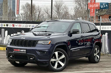 Позашляховик / Кросовер Jeep Grand Cherokee 2014 в Києві