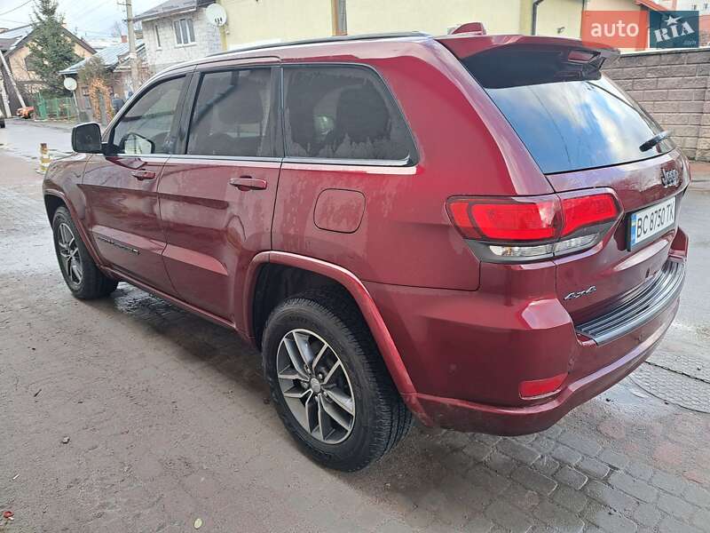 Внедорожник / Кроссовер Jeep Grand Cherokee 2021 в Львове