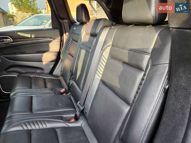 Позашляховик / Кросовер Jeep Grand Cherokee 2020 в Києві