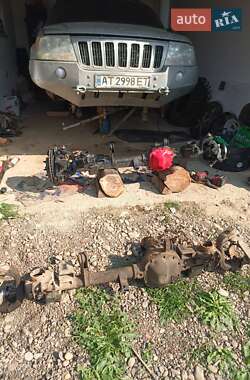 Позашляховик / Кросовер Jeep Grand Cherokee 2001 в 