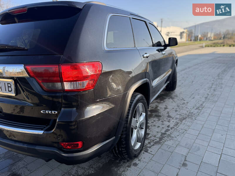 Позашляховик / Кросовер Jeep Grand Cherokee 2011 в Виноградові