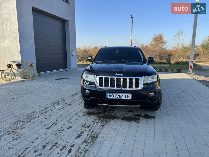 Позашляховик / Кросовер Jeep Grand Cherokee 2011 в Виноградові