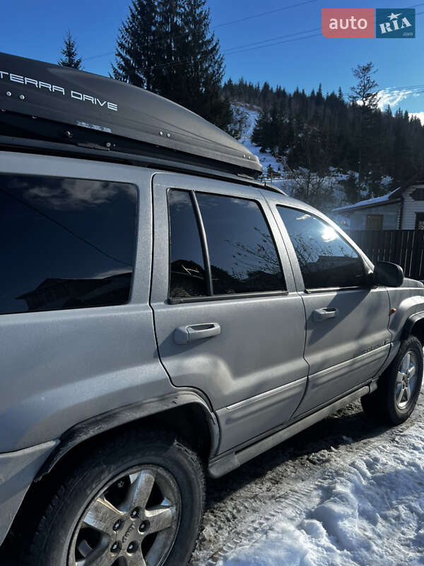 Внедорожник / Кроссовер Jeep Grand Cherokee 2003 в Полянице