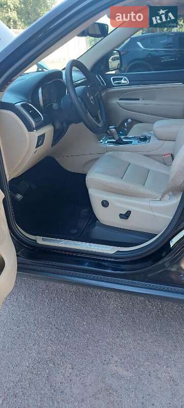 Внедорожник / Кроссовер Jeep Grand Cherokee 2020 в Черкассах