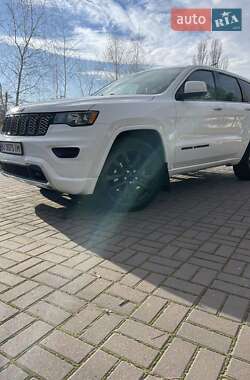 Позашляховик / Кросовер Jeep Grand Cherokee 2017 в Кременчуці