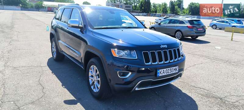 Позашляховик / Кросовер Jeep Grand Cherokee 2016 в Києві