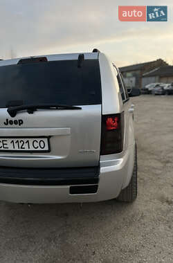 Внедорожник / Кроссовер Jeep Grand Cherokee 2006 в Черновцах