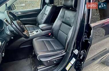 Внедорожник / Кроссовер Jeep Grand Cherokee 2012 в Броварах