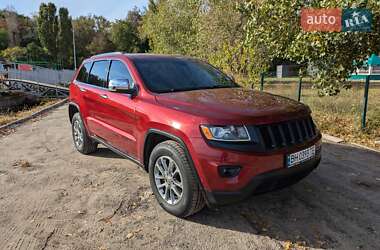 Внедорожник / Кроссовер Jeep Grand Cherokee 2015 в 