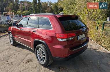 Внедорожник / Кроссовер Jeep Grand Cherokee 2015 в 