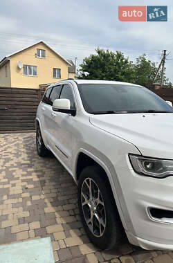 Внедорожник / Кроссовер Jeep Grand Cherokee 2019 в Киеве