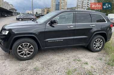 Внедорожник / Кроссовер Jeep Grand Cherokee 2015 в Киеве