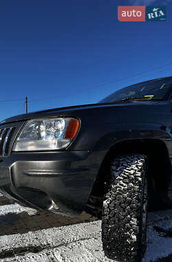 Внедорожник / Кроссовер Jeep Grand Cherokee 2004 в Миргороде