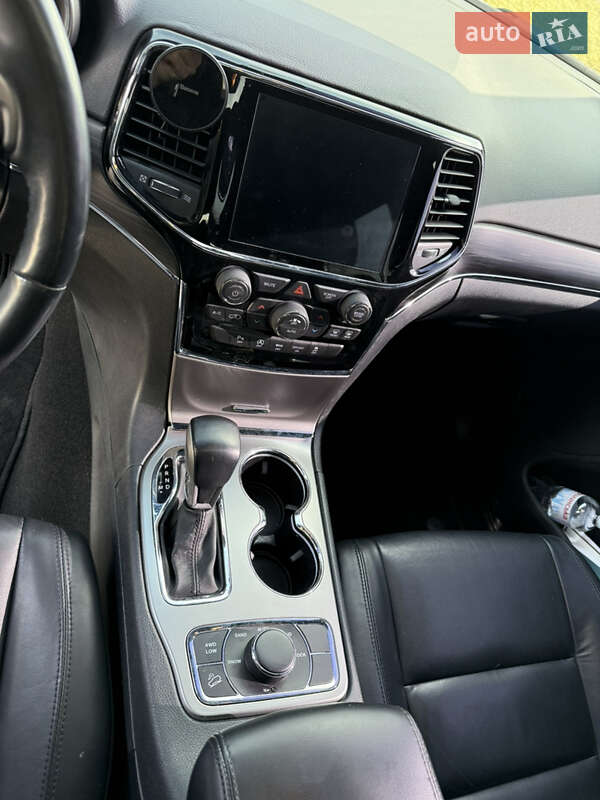 Внедорожник / Кроссовер Jeep Grand Cherokee 2020 в Ирпене