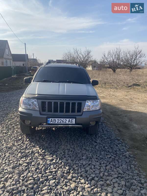 Внедорожник / Кроссовер Jeep Grand Cherokee 2004 в Гайсине