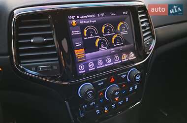 Внедорожник / Кроссовер Jeep Grand Cherokee 2020 в Кривом Роге