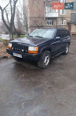 Позашляховик / Кросовер Jeep Grand Cherokee 1993 в Києві