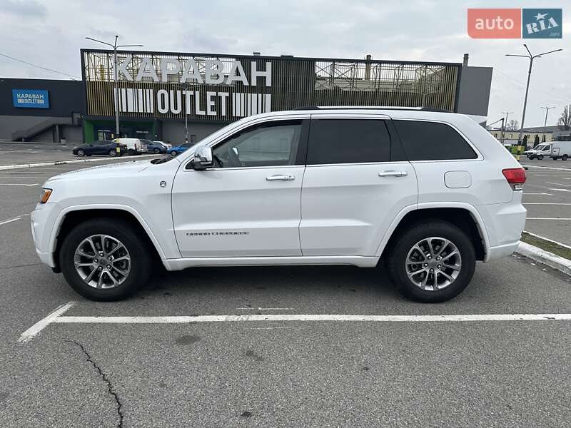 Внедорожник / Кроссовер Jeep Grand Cherokee 2015 в Киеве