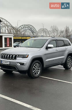 Внедорожник / Кроссовер Jeep Grand Cherokee 2020 в 