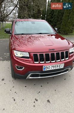 Позашляховик / Кросовер Jeep Grand Cherokee 2014 в 