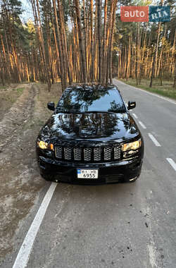 Внедорожник / Кроссовер Jeep Grand Cherokee 2017 в 