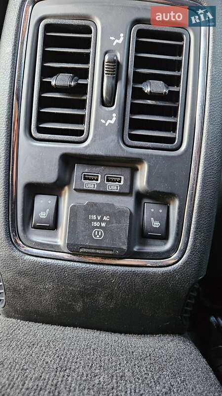 Позашляховик / Кросовер Jeep Grand Cherokee 2014 в Києві