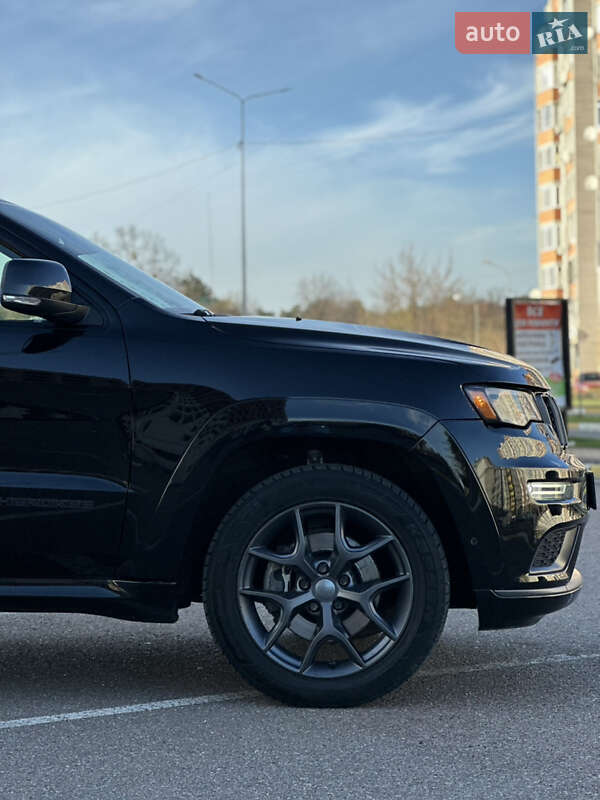 Внедорожник / Кроссовер Jeep Grand Cherokee 2018 в Буче