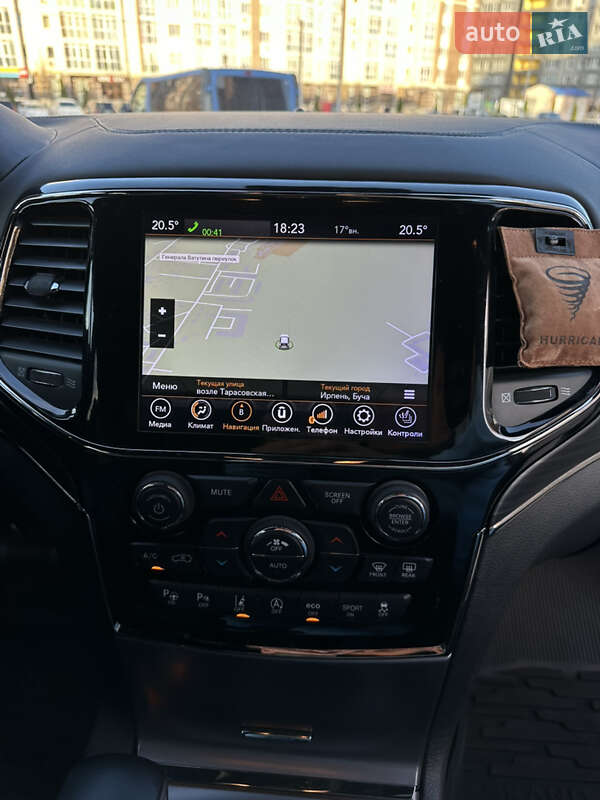 Внедорожник / Кроссовер Jeep Grand Cherokee 2018 в Буче
