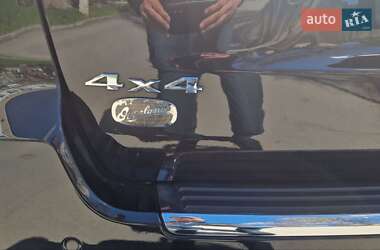 Внедорожник / Кроссовер Jeep Grand Cherokee 2012 в 