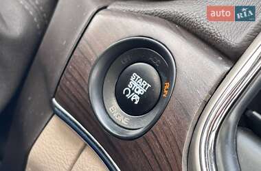 Внедорожник / Кроссовер Jeep Grand Cherokee 2014 в 