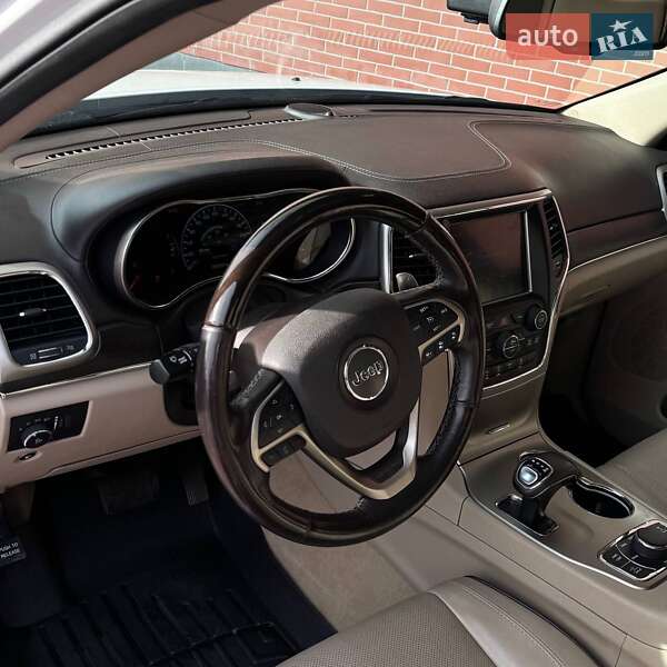 Внедорожник / Кроссовер Jeep Grand Cherokee 2014 в Одессе