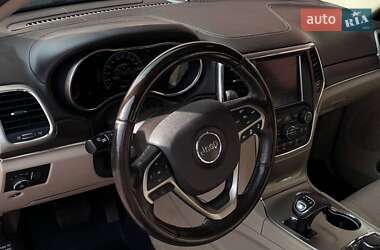 Внедорожник / Кроссовер Jeep Grand Cherokee 2014 в 