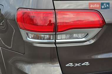 Внедорожник / Кроссовер Jeep Grand Cherokee 2018 в 