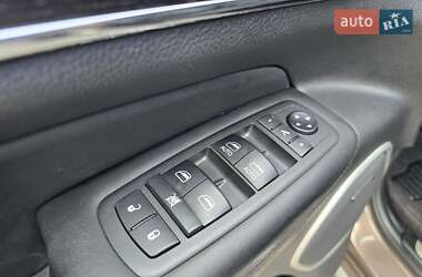 Внедорожник / Кроссовер Jeep Grand Cherokee 2018 в 