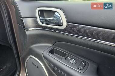 Внедорожник / Кроссовер Jeep Grand Cherokee 2018 в 