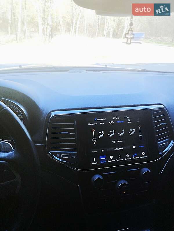 Внедорожник / Кроссовер Jeep Grand Cherokee 2019 в Харькове