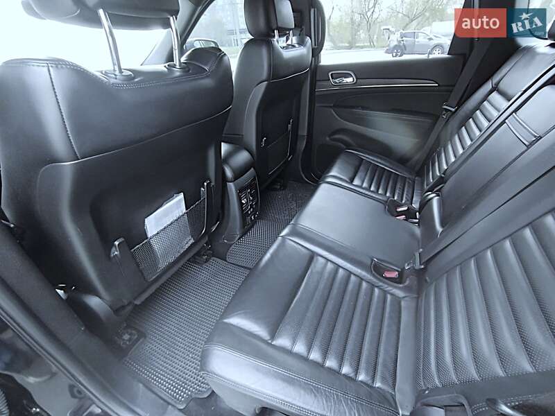 Внедорожник / Кроссовер Jeep Grand Cherokee 2019 в Харькове