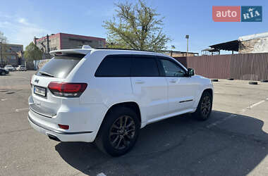 Позашляховик / Кросовер Jeep Grand Cherokee 2018 в 