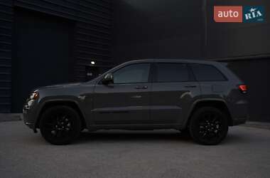 Внедорожник / Кроссовер Jeep Grand Cherokee 2020 в 