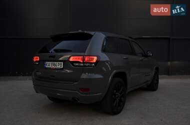 Внедорожник / Кроссовер Jeep Grand Cherokee 2020 в 