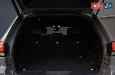 Внедорожник / Кроссовер Jeep Grand Cherokee 2020 в 