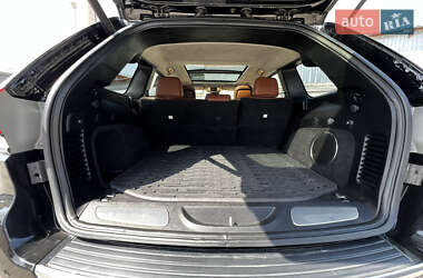 Внедорожник / Кроссовер Jeep Grand Cherokee 2015 в 