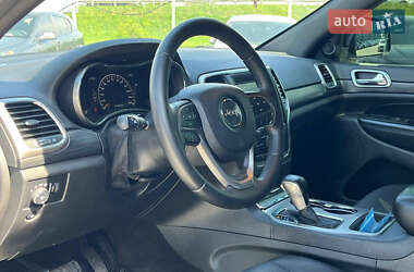 Внедорожник / Кроссовер Jeep Grand Cherokee 2018 в 