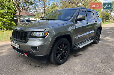 Внедорожник / Кроссовер Jeep Grand Cherokee 2012 в 