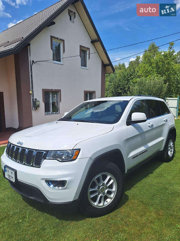 Внедорожник / Кроссовер Jeep Grand Cherokee 2019 в Киеве