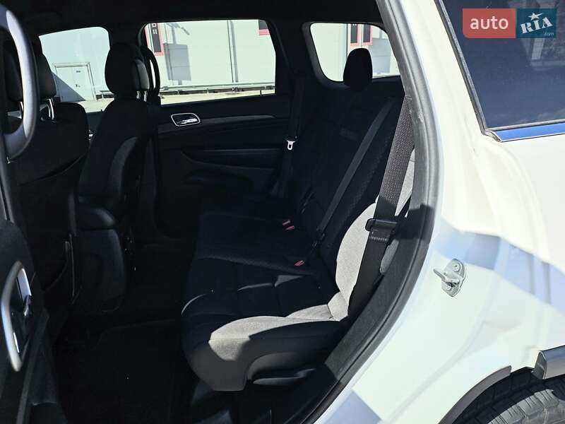 Позашляховик / Кросовер Jeep Grand Cherokee 2018 в Києві фото 19 Позашляховик / Кросовер Jeep Grand Cherokee 2018 в Києві