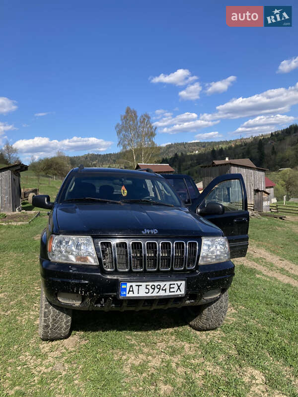 Внедорожник / Кроссовер Jeep Grand Cherokee 2002 в Рахове