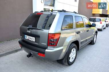 Внедорожник / Кроссовер Jeep Grand Cherokee 2006 в 